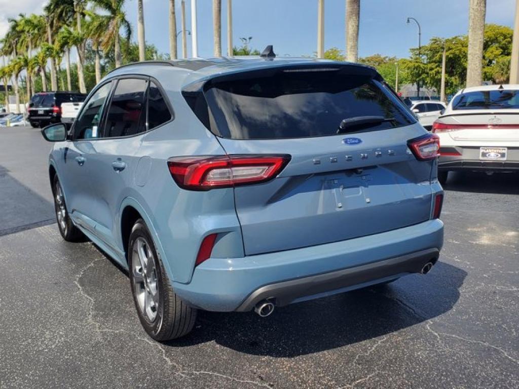 used 2024 Ford Escape car, priced at $22,991