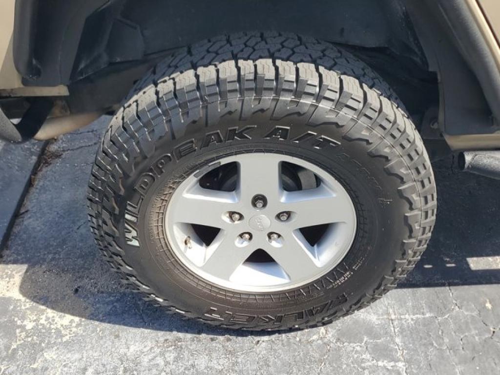 used 2016 Jeep Wrangler Unlimited car, priced at $14,991