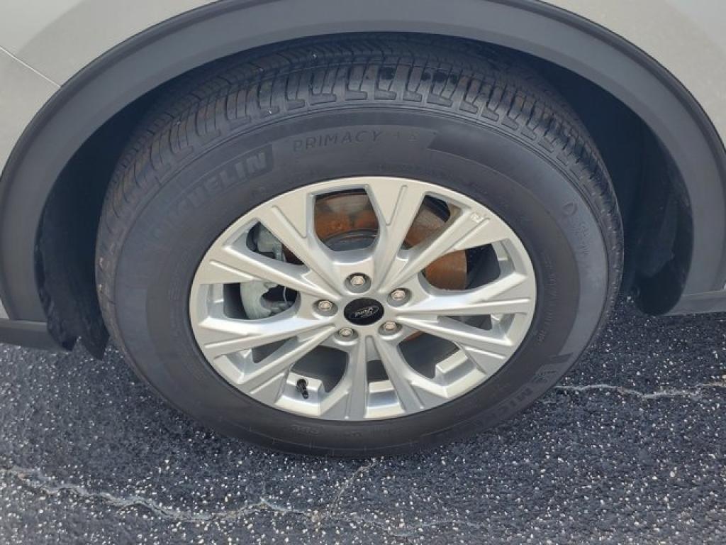 used 2024 Ford Escape car, priced at $24,991