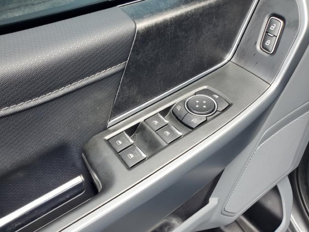 used 2021 Ford F-150 car, priced at $32,991