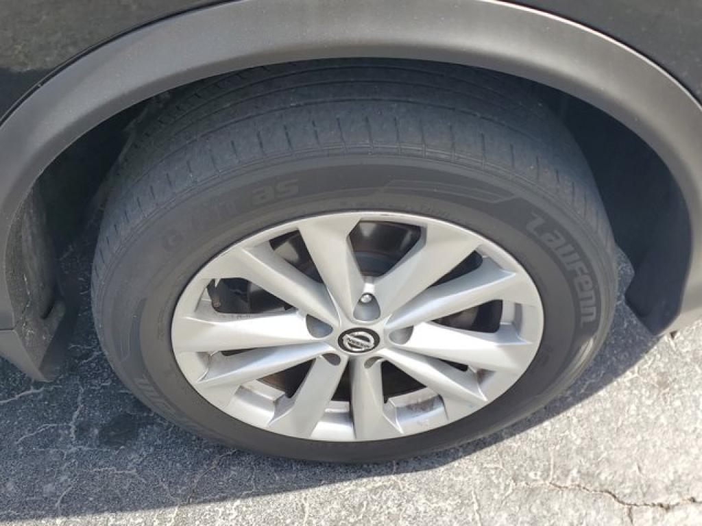 used 2019 Nissan Rogue Sport car, priced at $9,991