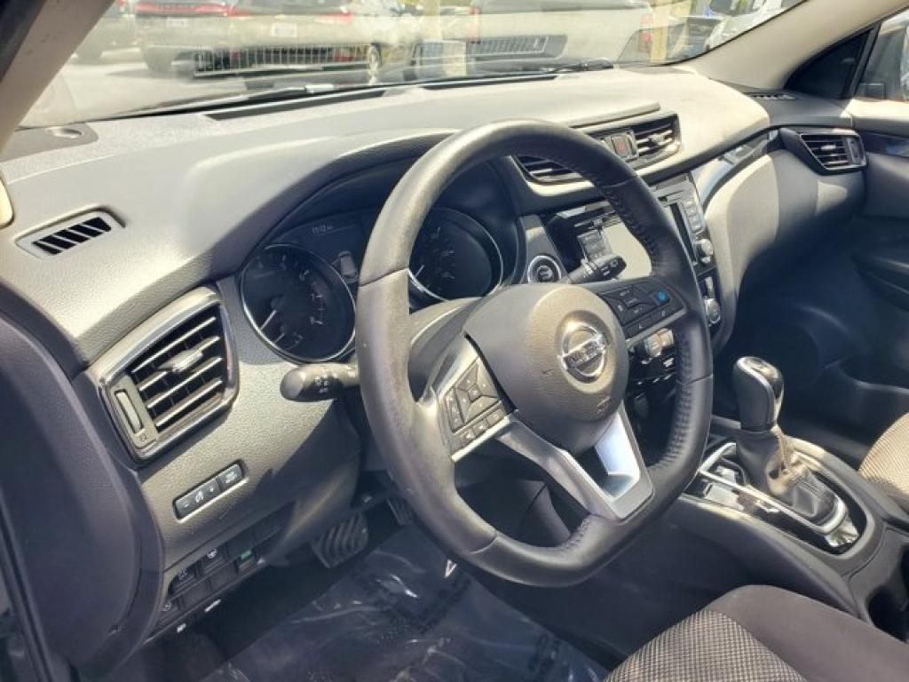 used 2019 Nissan Rogue Sport car, priced at $9,991