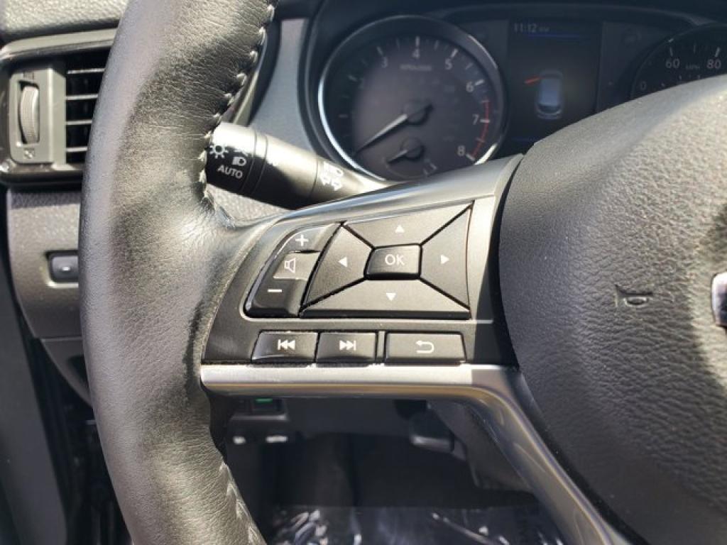 used 2019 Nissan Rogue Sport car, priced at $9,991