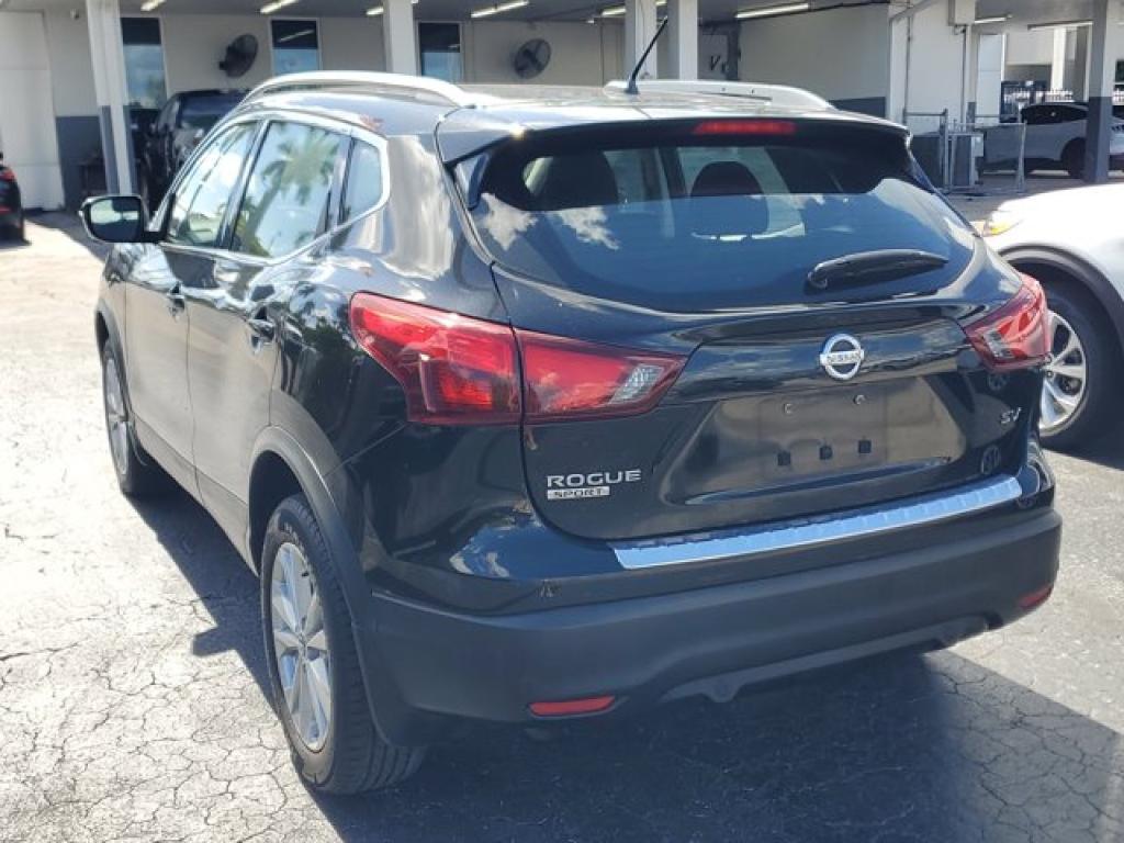 used 2019 Nissan Rogue Sport car, priced at $9,991