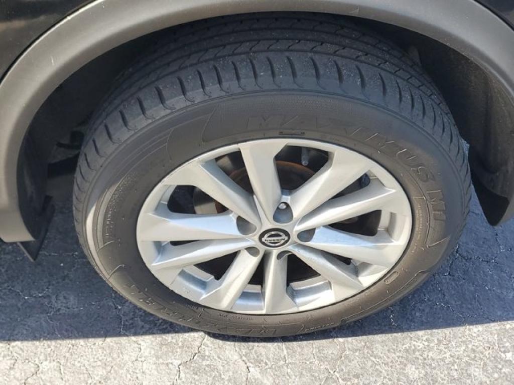 used 2019 Nissan Rogue Sport car, priced at $9,991