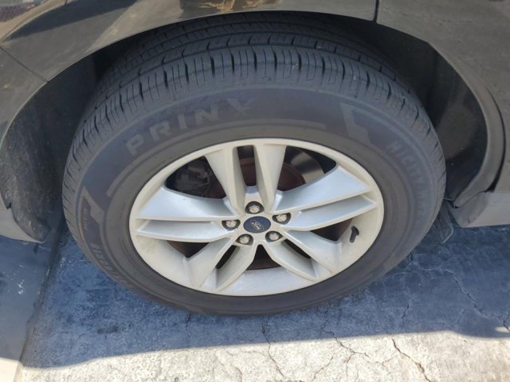 used 2015 Ford Edge car, priced at $10,991