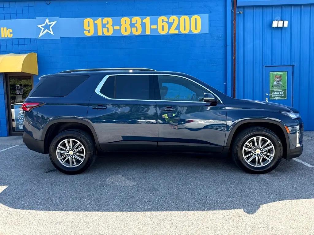 used 2023 Chevrolet Traverse car, priced at $24,998