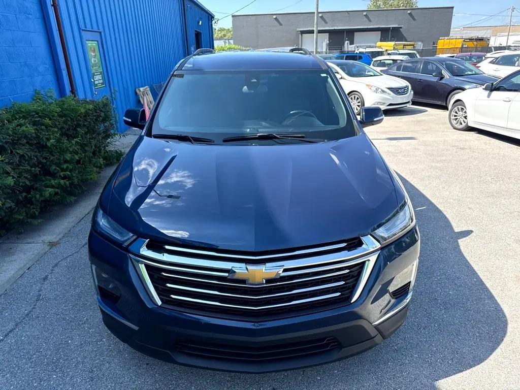 used 2023 Chevrolet Traverse car, priced at $24,998