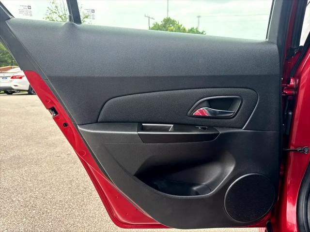 used 2014 Chevrolet Cruze car, priced at $8,899