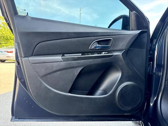 used 2014 Chevrolet Cruze car, priced at $9,299