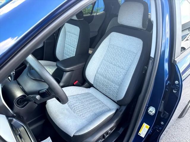 used 2023 Chevrolet Equinox car, priced at $19,998