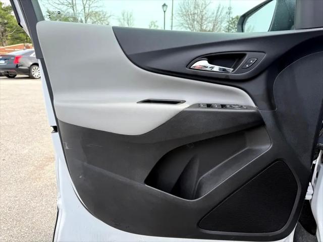 used 2023 Chevrolet Equinox car, priced at $21,497