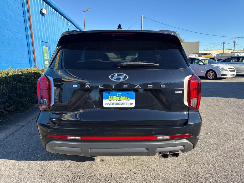 used 2024 Hyundai Palisade car, priced at $31,900