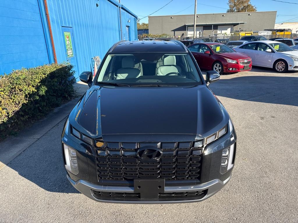 used 2024 Hyundai Palisade car, priced at $31,900