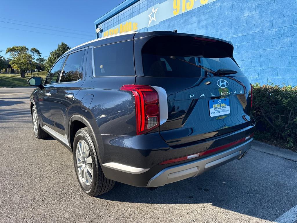 used 2024 Hyundai Palisade car, priced at $31,900