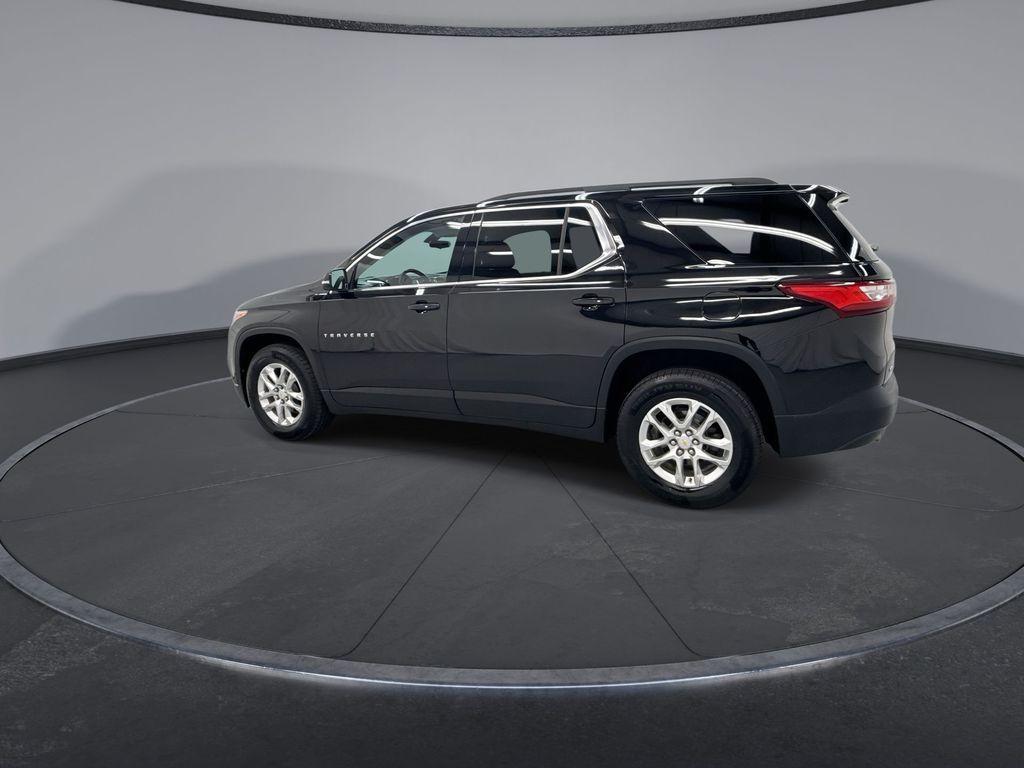 used 2020 Chevrolet Traverse car, priced at $23,648