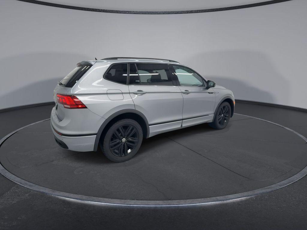 used 2022 Volkswagen Tiguan car, priced at $21,644