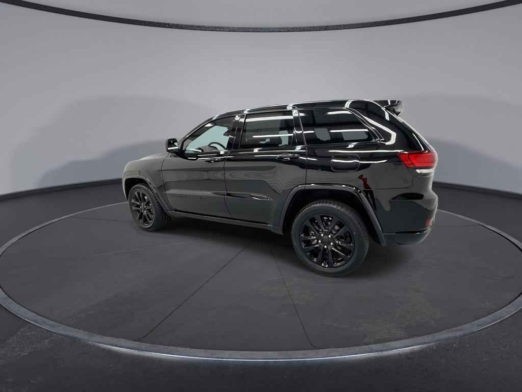 used 2022 Jeep Grand Cherokee WK car, priced at $28,699