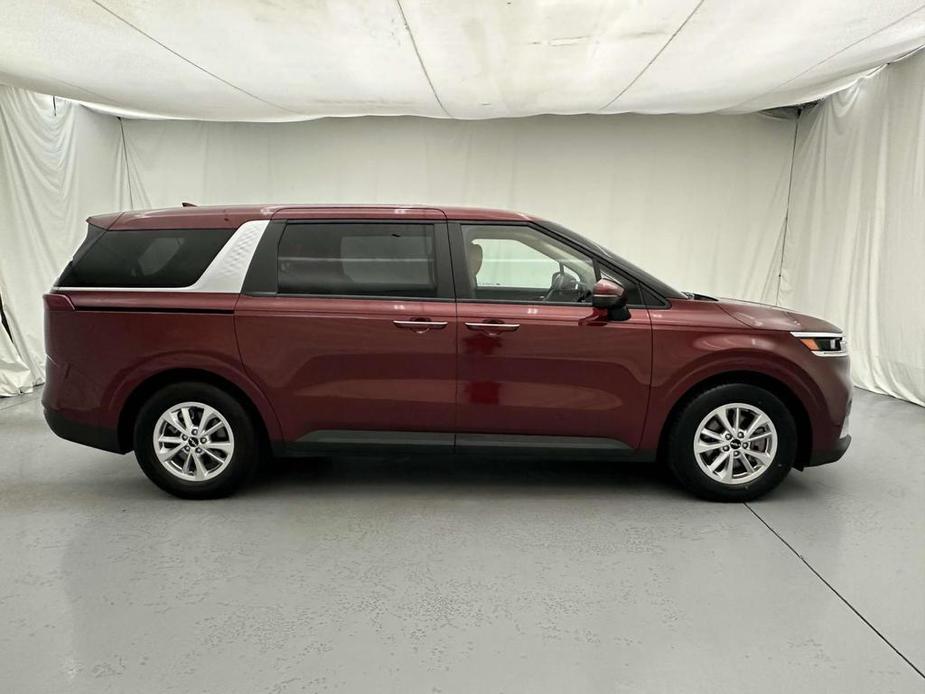 used 2022 Kia Carnival car, priced at $25,992