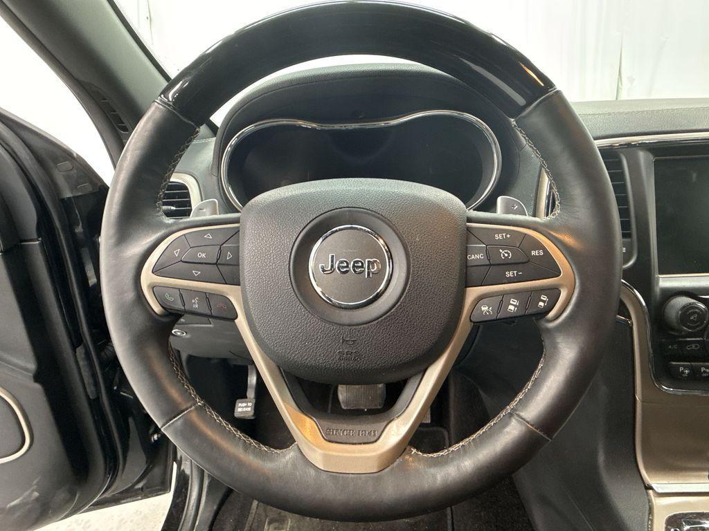 used 2017 Jeep Grand Cherokee car, priced at $19,111