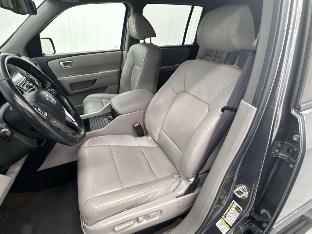 used 2013 Honda Pilot car, priced at $13,022
