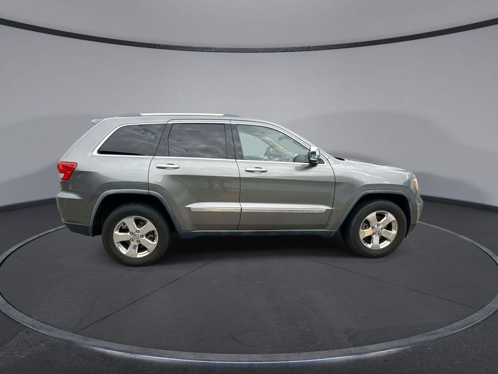 used 2011 Jeep Grand Cherokee car, priced at $8,166