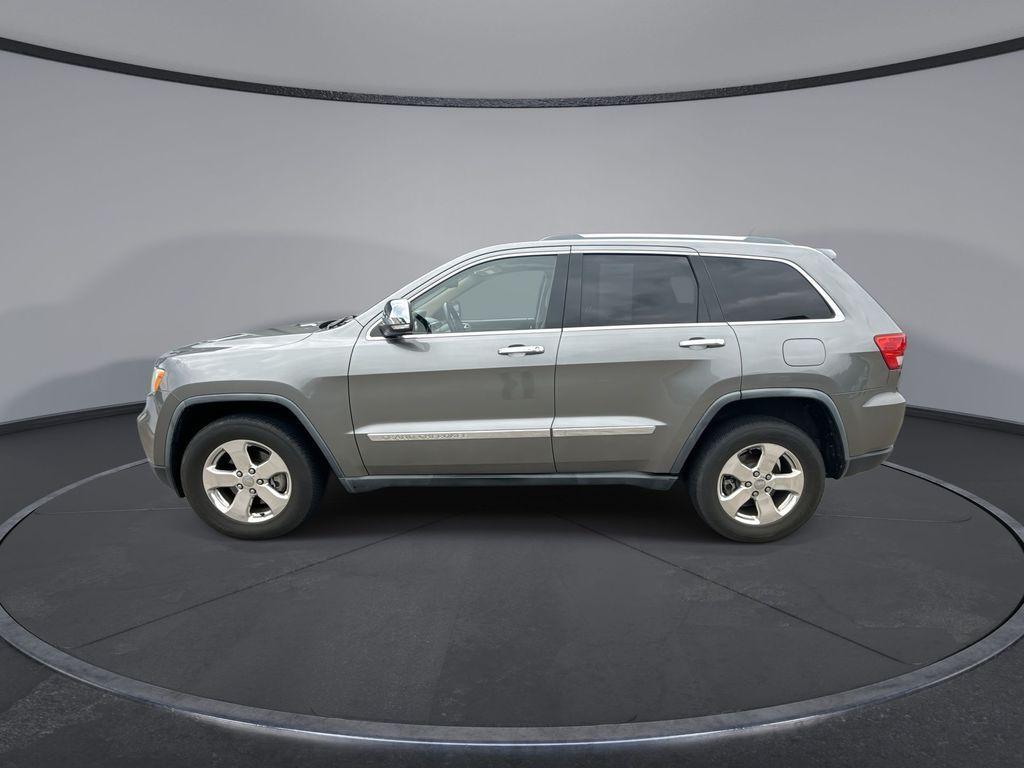 used 2011 Jeep Grand Cherokee car, priced at $8,166