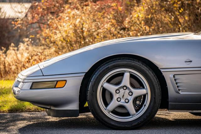 used 1996 Chevrolet Corvette car, priced at $24,995