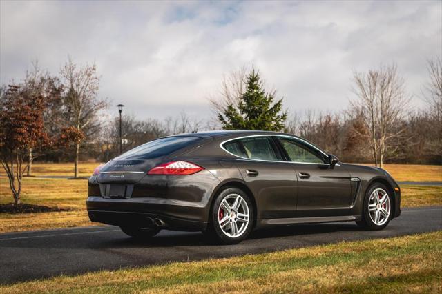 used 2011 Porsche Panamera car