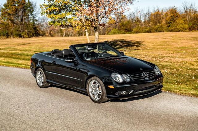 used 2004 Mercedes-Benz CLK-Class car