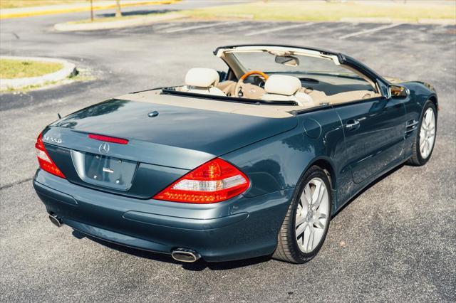 used 2007 Mercedes-Benz SL-Class car, priced at $22,995