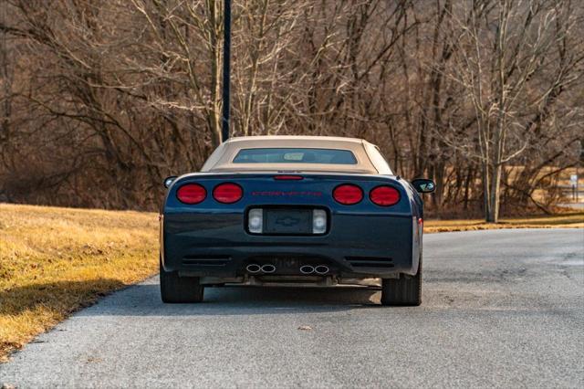 used 2001 Chevrolet Corvette car