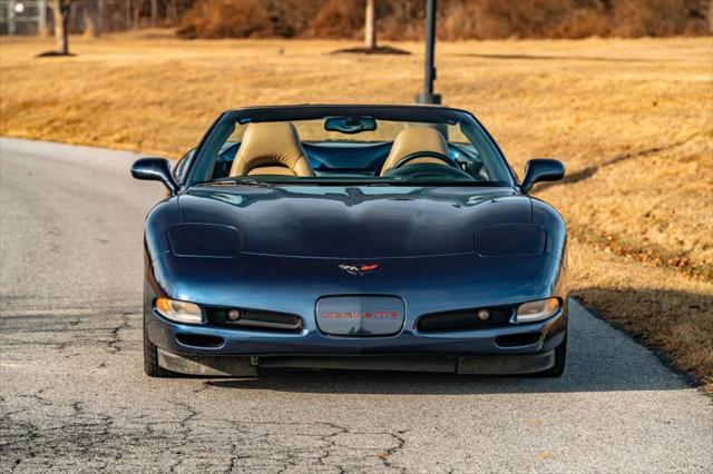 used 2001 Chevrolet Corvette car