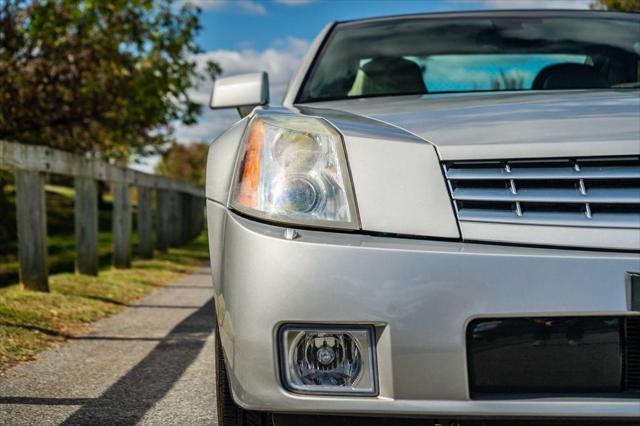 used 2005 Cadillac XLR car, priced at $24,995