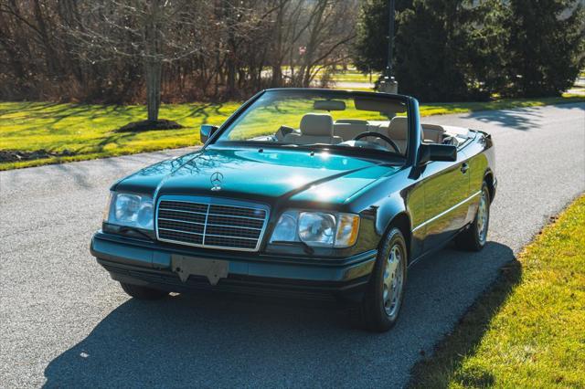 used 1995 Mercedes-Benz E-Class car, priced at $34,995