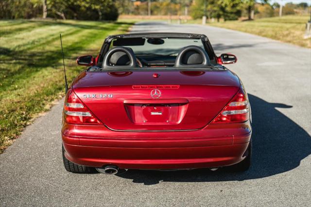 used 2002 Mercedes-Benz SLK-Class car