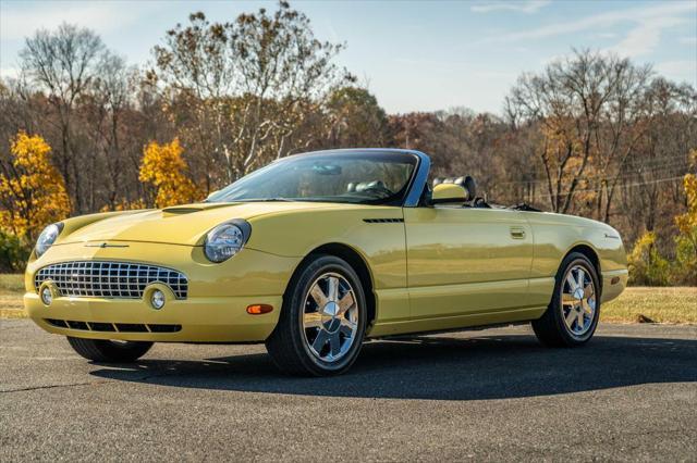 used 2002 Ford Thunderbird car