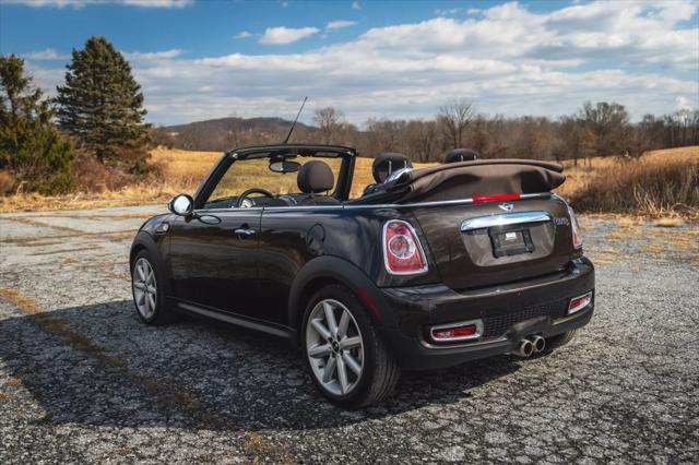 used 2013 MINI Convertible car