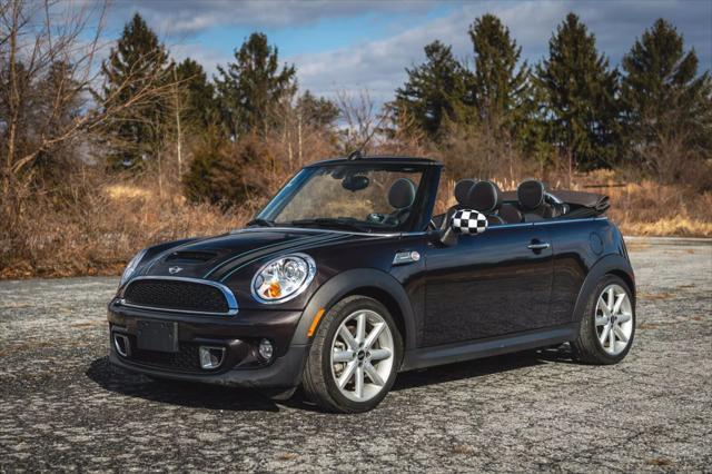 used 2013 MINI Convertible car