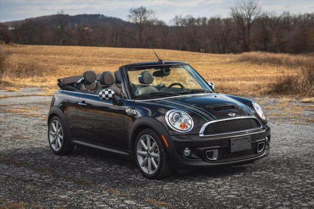 used 2013 MINI Convertible car