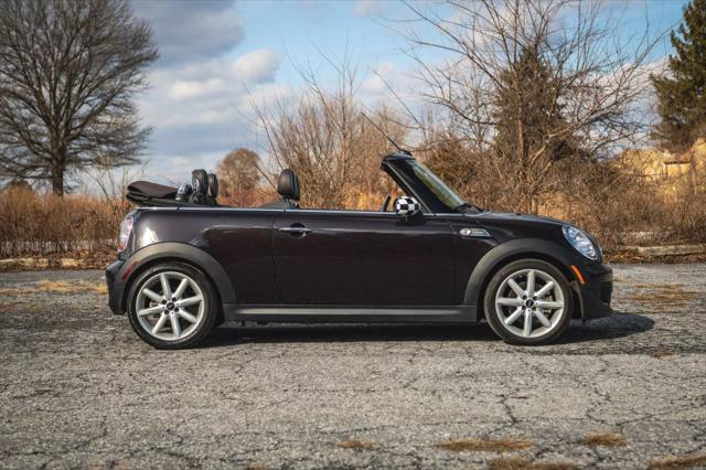 used 2013 MINI Convertible car