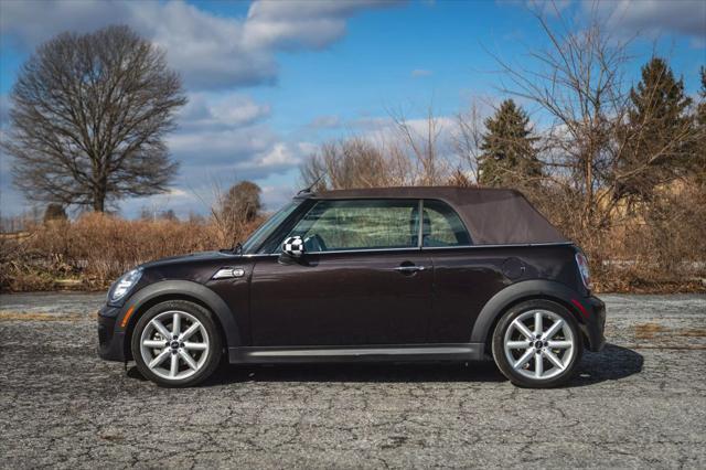 used 2013 MINI Convertible car