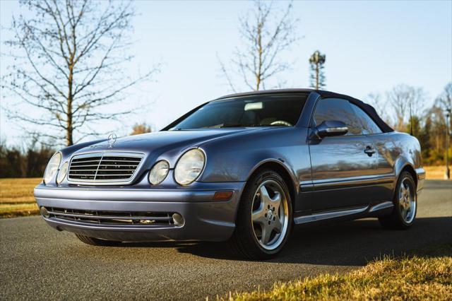 used 2000 Mercedes-Benz CLK-Class car