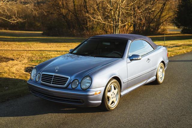 used 2000 Mercedes-Benz CLK-Class car