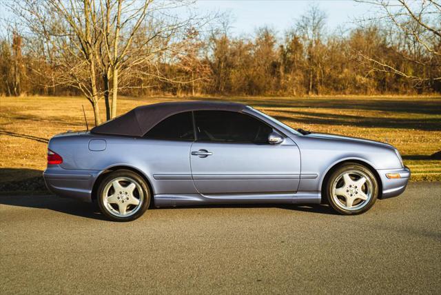 used 2000 Mercedes-Benz CLK-Class car