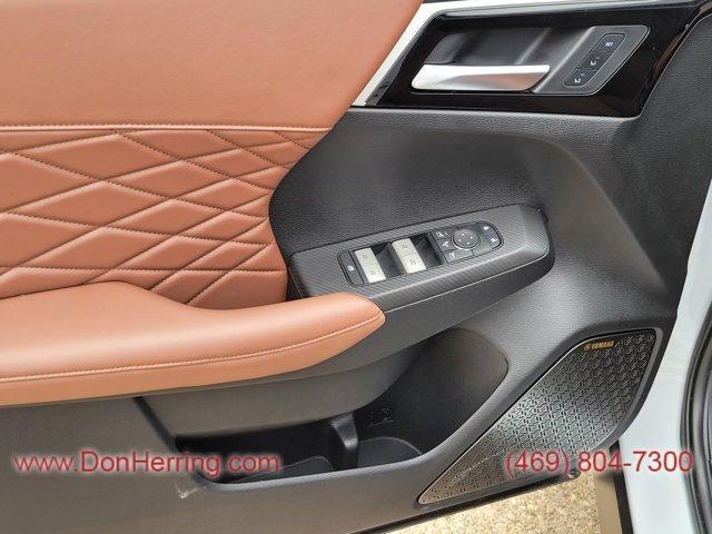 new 2025 Mitsubishi Outlander car, priced at $42,830