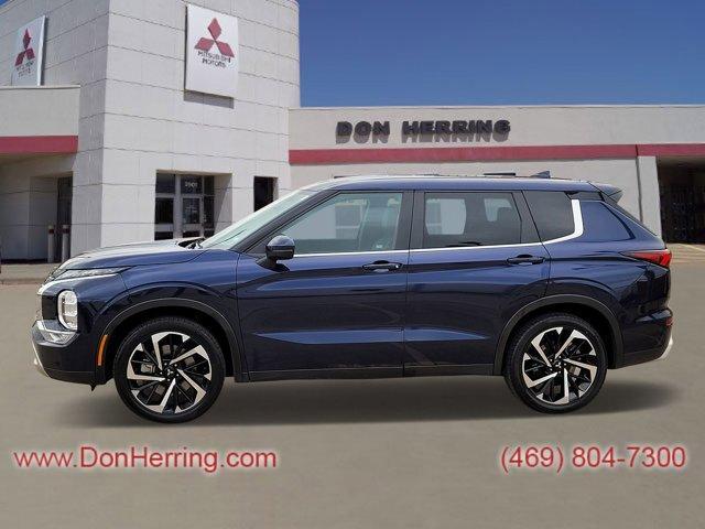 used 2023 Mitsubishi Outlander car, priced at $23,995