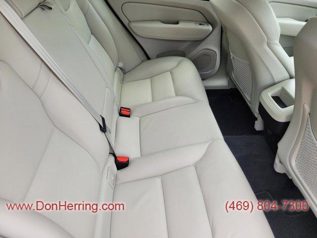 used 2022 Volvo XC60 car, priced at $22,888