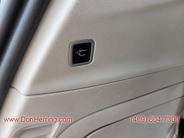 used 2021 Chrysler Pacifica Hybrid car, priced at $23,525