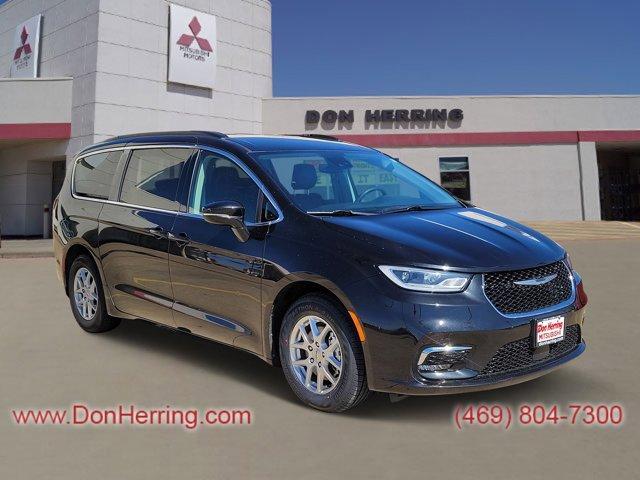 used 2022 Chrysler Pacifica car, priced at $20,985